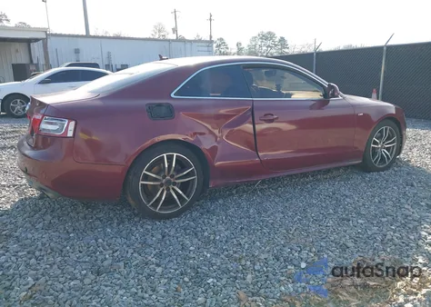 2009 Audi A5 3.2L from USA, damaged, VIN WAUDK78T39A038569